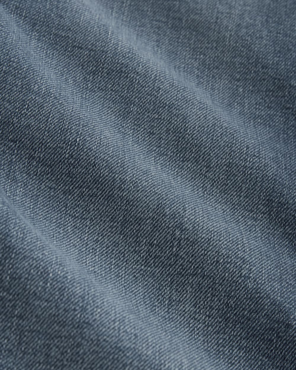 Jeans straight fit – ponadczasowe i uniwersalne