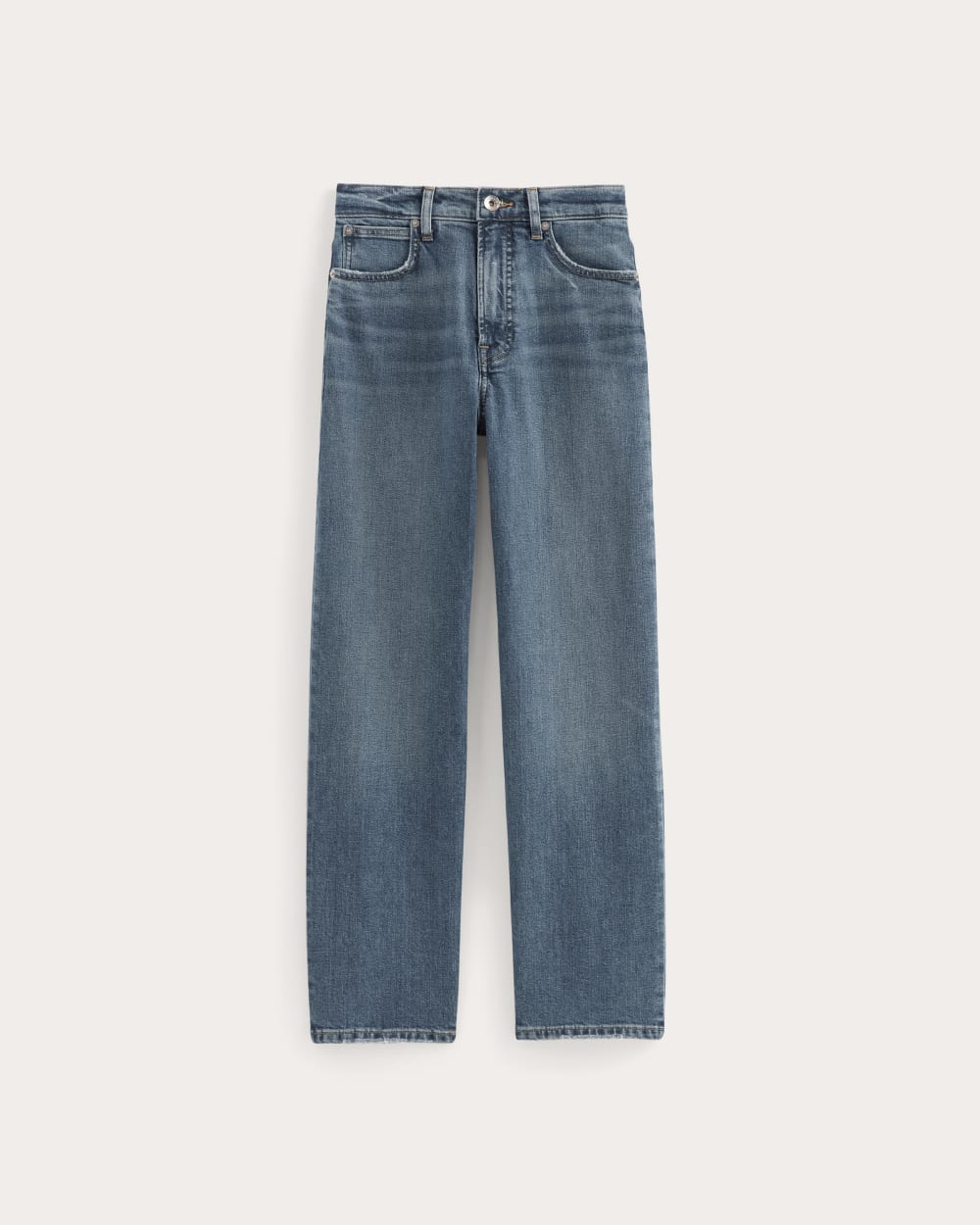 Jeans straight fit – ponadczasowe i uniwersalne